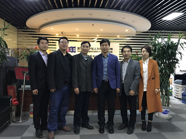 1492453903391905.jpg 5—合影.jpg